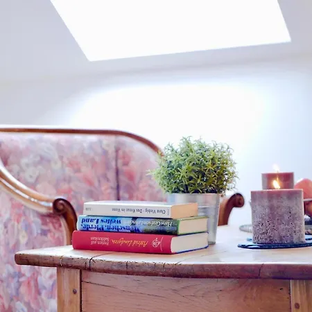 Ferien- Monteurwohnung In דירה *